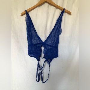 NWOT Victoria’s Secret Blue Lace Crotchless Teddy